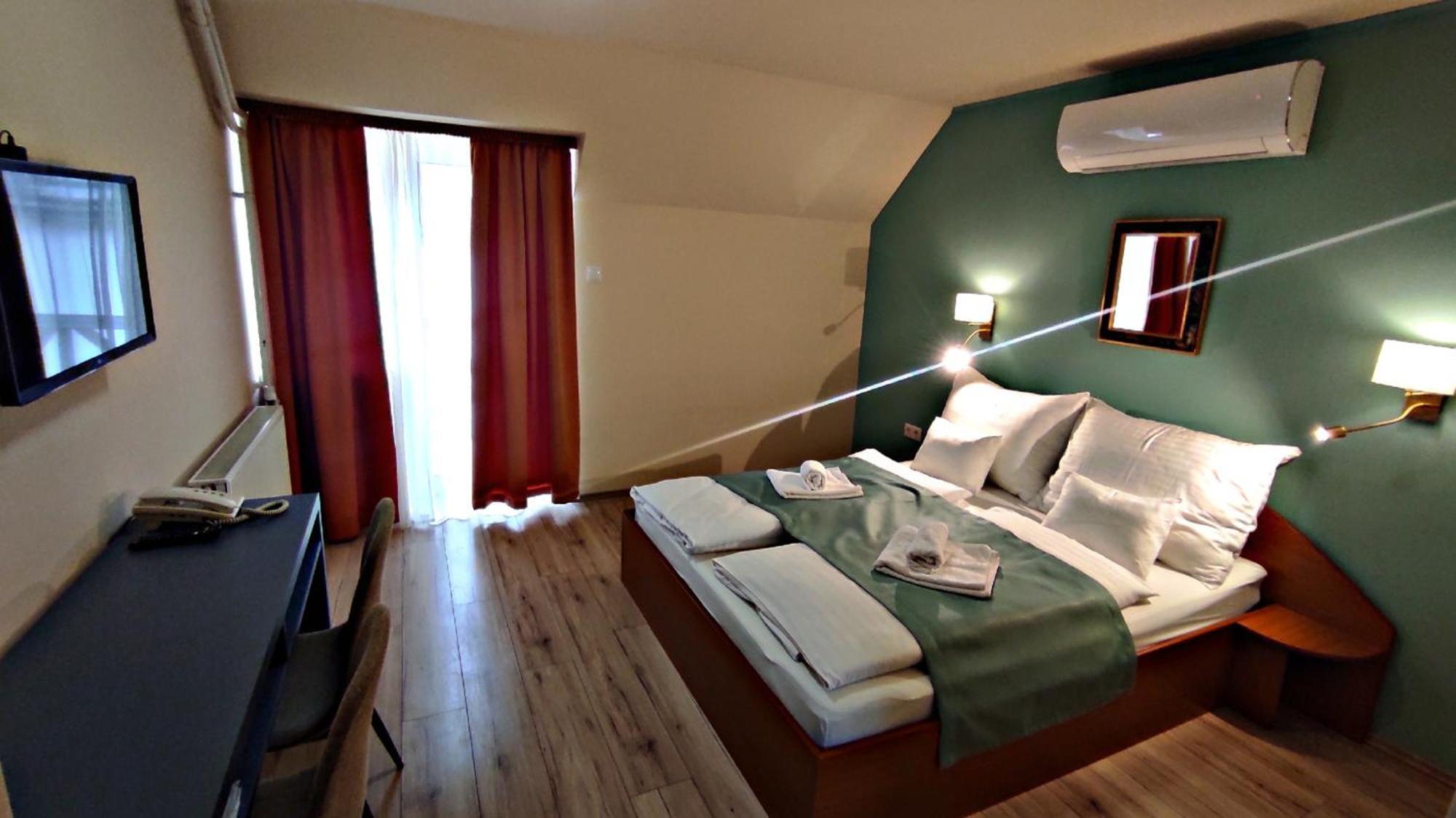 Atrium Hotel Harkány Zewnętrze zdjęcie