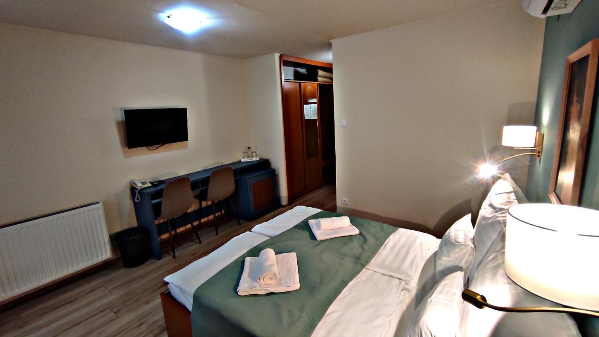 Atrium Hotel Harkány Zewnętrze zdjęcie